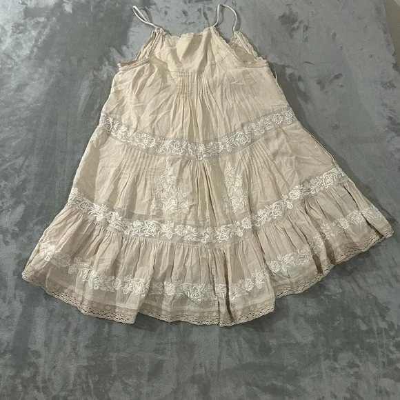 Anthropologie embroidered pintuck mini dress - Picture 9 of 14